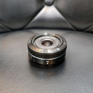 삼성 NX 16mm F2.4