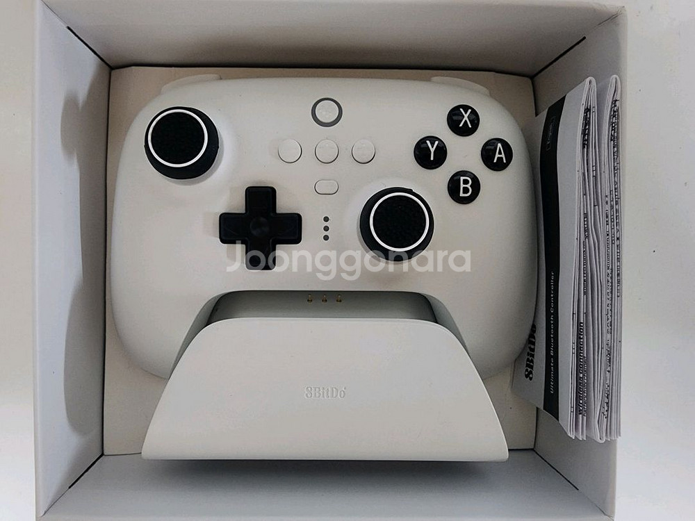 호환 조이콘 그레이 & 8bitdo NS 흰색 팝니다!--1