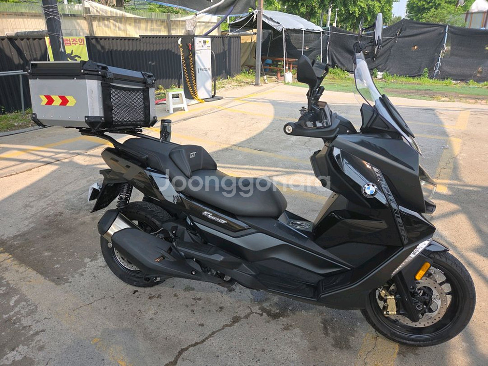 bmw c400gt--4