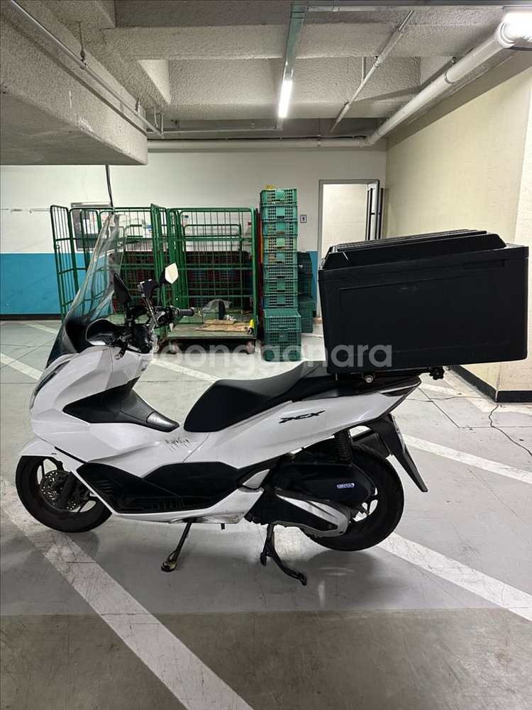24년식 pcx125 팝니다--3