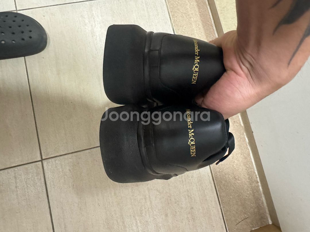 알렉산더 맥퀸 오버솔 블랙--5