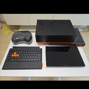 ONEXPLAYER X1 pro hx370 32G 1T