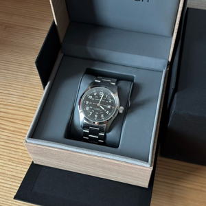 해밀턴 카키필드 오토 42mm