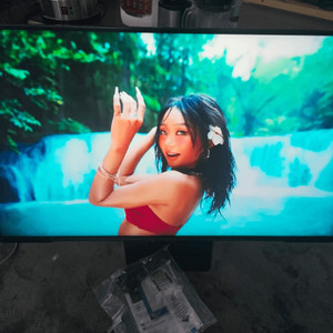 삼성 43인치 G7 4k 144hz 43CG700 판매