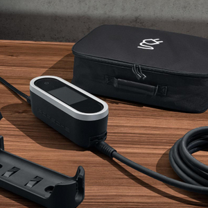 포르쉐 모바일 충전기 커넥트(사용안함)