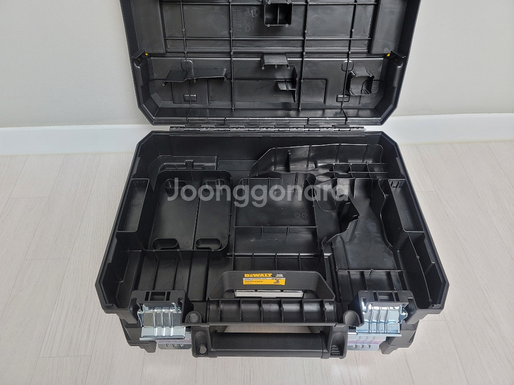 디월트 티스텍 전동공구 케이스 미사용 새제품 입니다--1