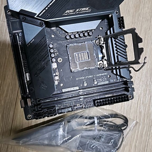 asus z490i strix itx wifi 포함