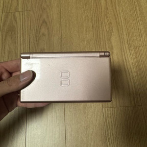 닌텐도 ds lite 전투형 팝니다~