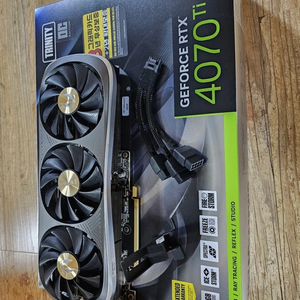 그래픽카드 zotac rtx4070ti 풀박스팝니다