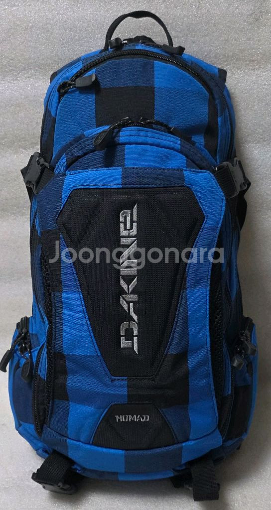 다카인 DAKINE 노마드 NOMAD 자전거백팩 18L--1