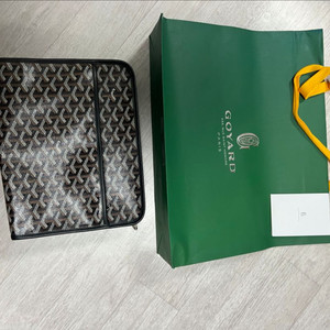 고야드 클러치백 새상품급