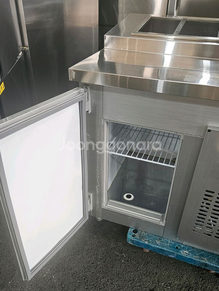 업소용 한국냉동 메탈업소용 김밥냉장고--1