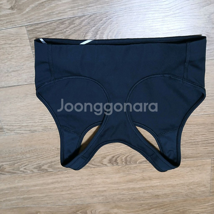 나이키 탑 여성 XS 사이쥬--2