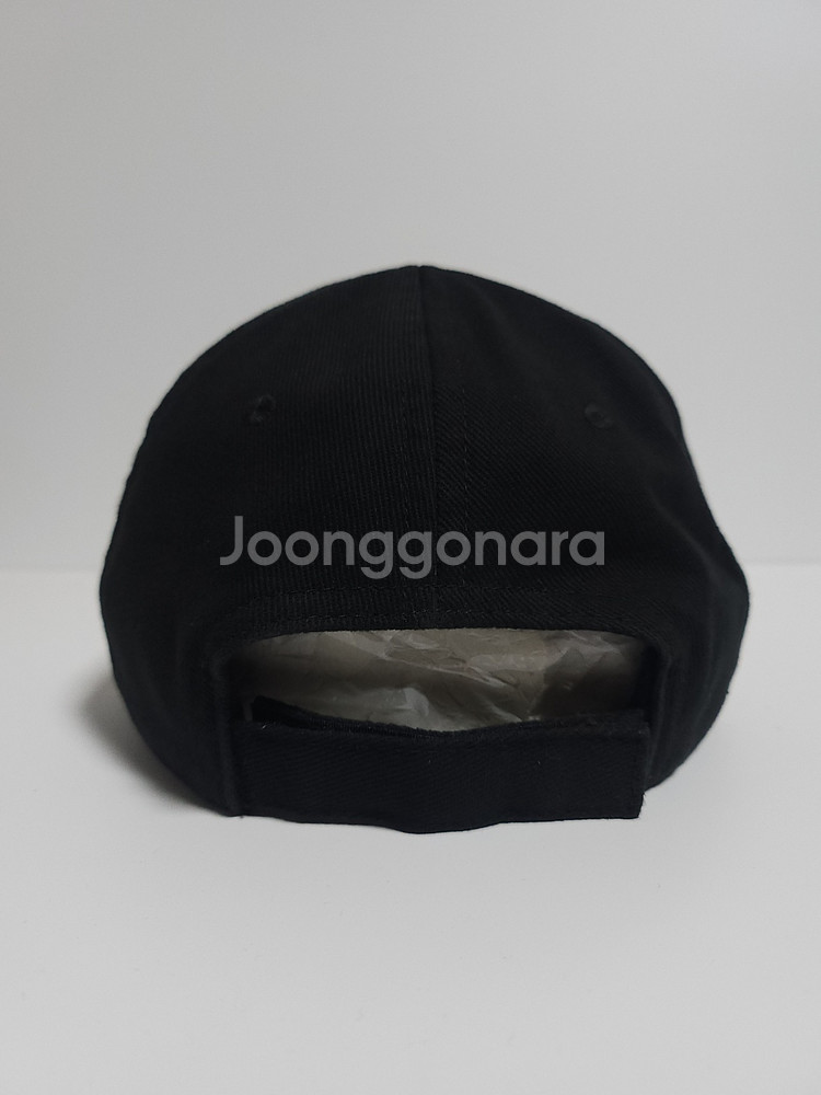 L 발렌시아가 블랙 웨이브로고 자수 볼캡 a035053--4