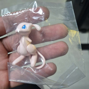 포켓몬 관절피규어 뮤