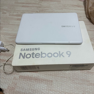 삼성 노트북 i3-8130U (2019년 구매)