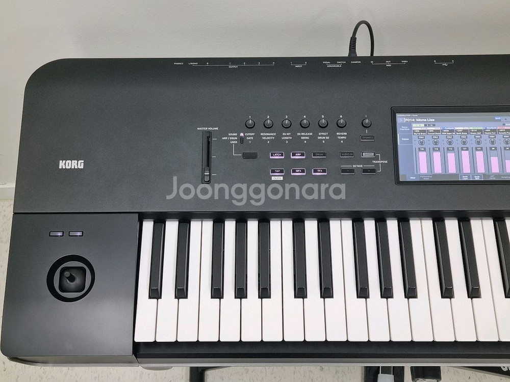 Korg Nautilus Workstaion 61건반--0