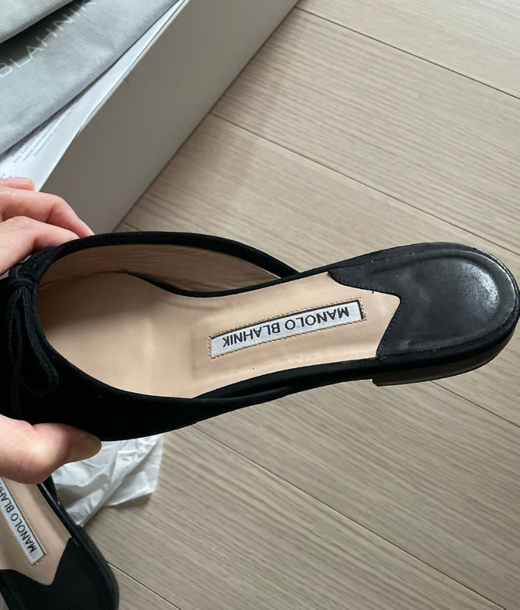 마놀로블라닉 정품 발레리나 뮬 37.5--4