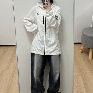 아디다스 화이트 러닝 바람막이 자켓