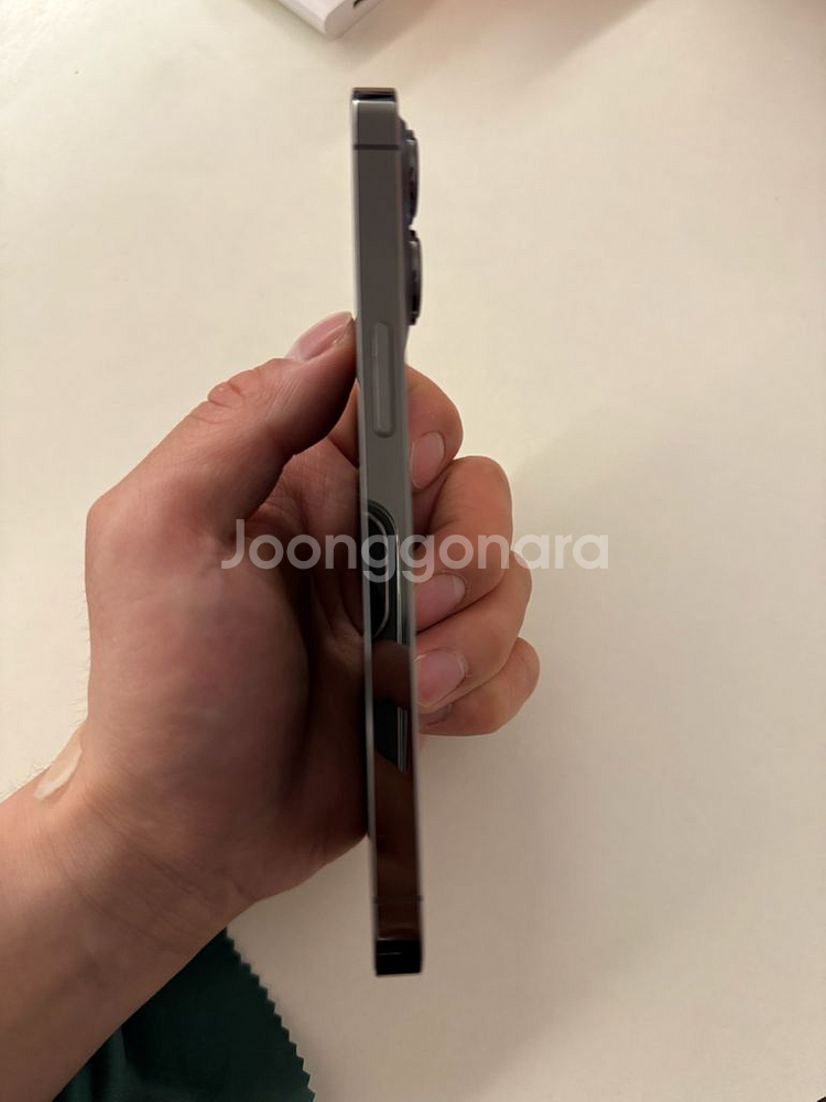 아이폰 13pro 256G 그래파이트 팝니다--2