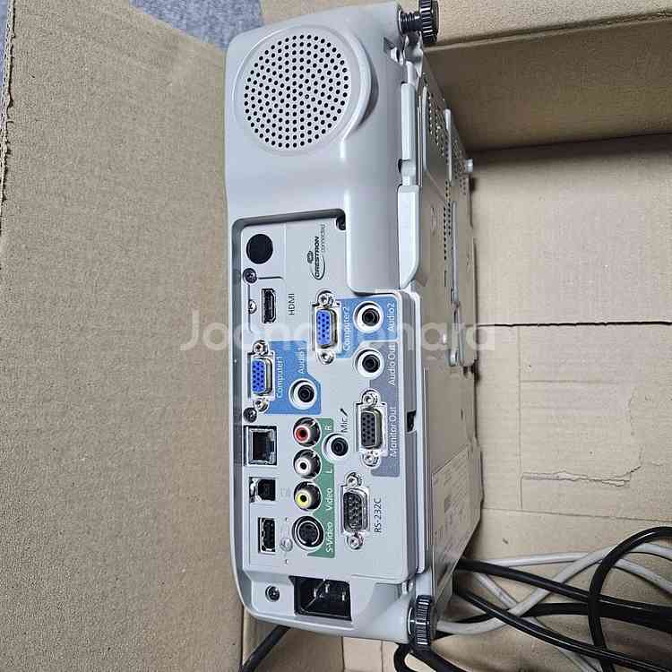 빔프로젝터 Epson LCD PROJECTOR EB-9--2