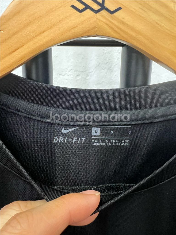정품) 나이키 드라이핏 반팔티 L--6
