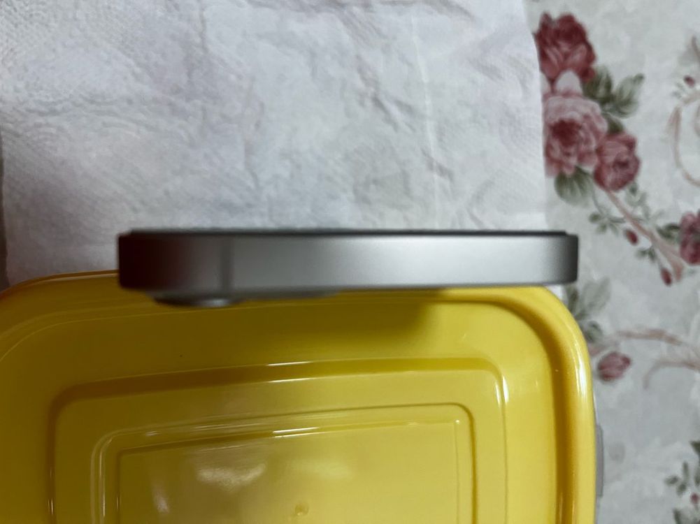 아이폰 13 128 화이트(1달 사용 완전새거)--5