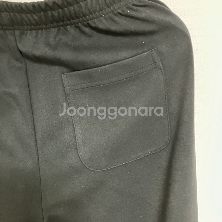[무탠다드/무신사] 원 턱 와이드 라운지 스웨트 팬츠--5