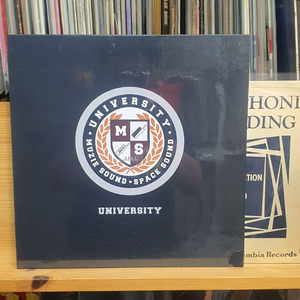 LP/ UNIVERSTY