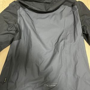 블랙야크 고어텍스 바람막이