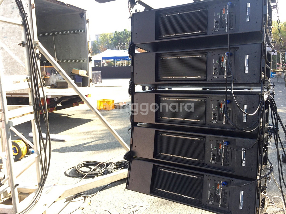 MEYERSOUND M2D10통 + M2DSUB2통--0
