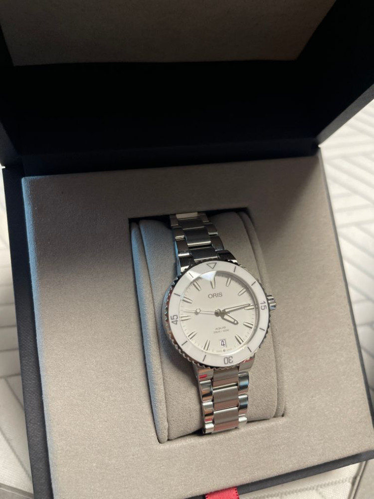 오리스 아퀴스 데이트 36.5mm (오리스 애커스)--2
