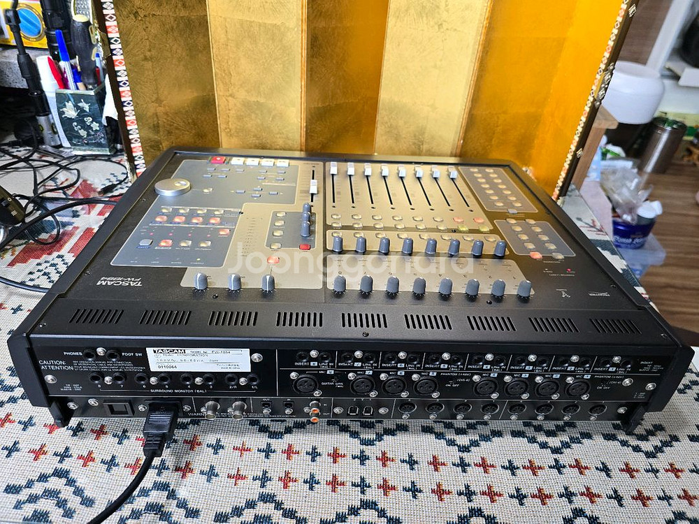 TASCAM FW-1884 오디오 인터페이스--3