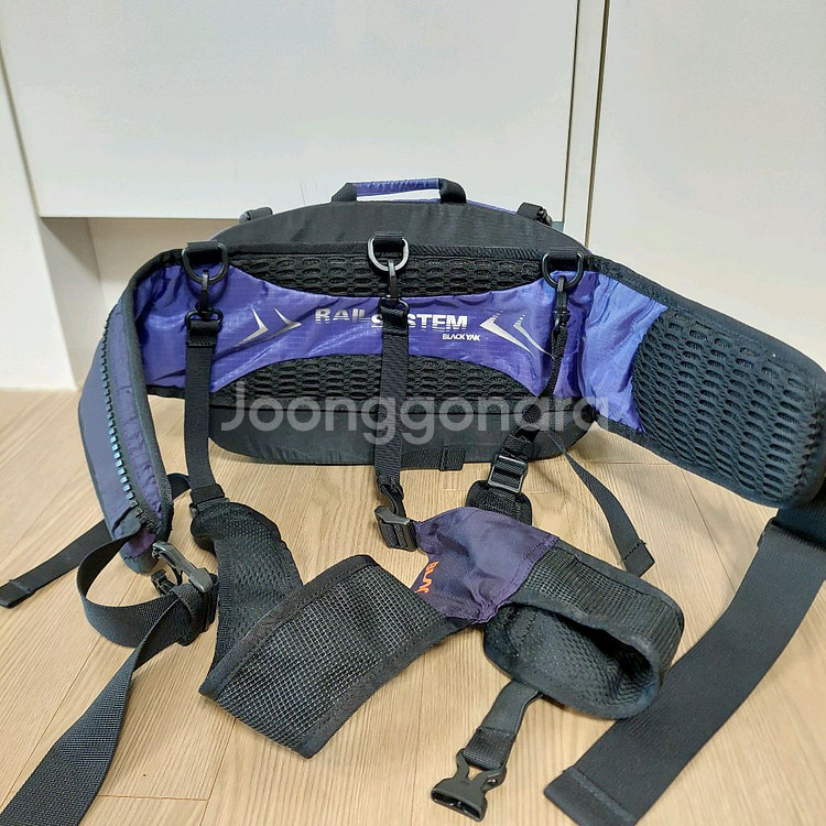 블랙야크 힙색 백팩 트레킹가방--1