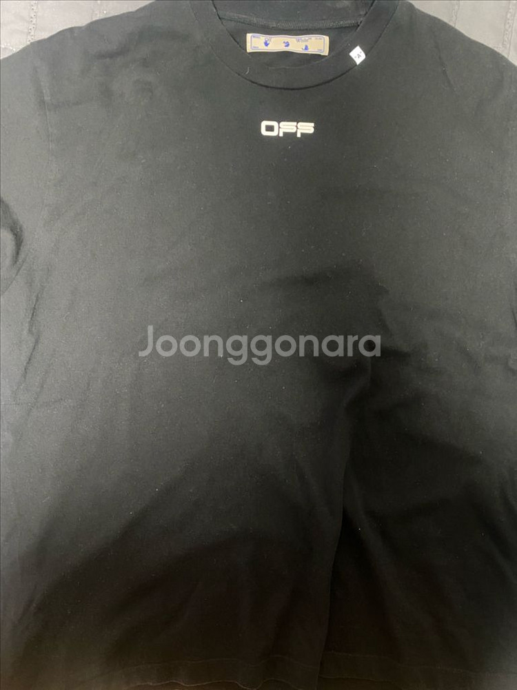 (희귀매물) 오프화이트 카라바조 반팔--4