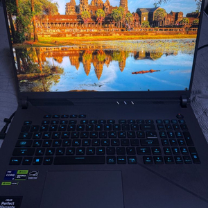 rog strixG18 14900hx4070