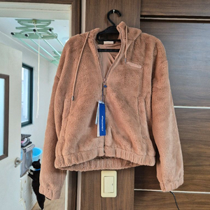디스커버리 브라운퍼 집업 90