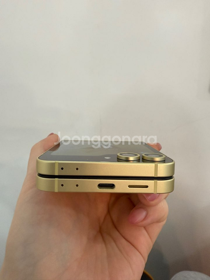 S급/보증O)갤럭시Z플립6 256GB 옐로우/ Y802--2