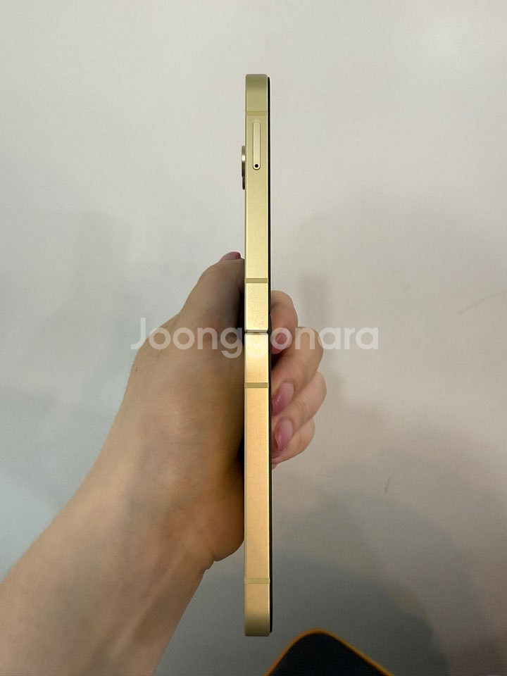 S급/보증O)갤럭시Z플립6 256GB 옐로우/ Y802--5