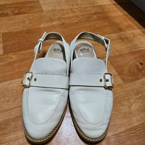 바네사브루노아떼 슬링백 단화 240