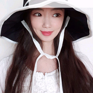 배색 모자