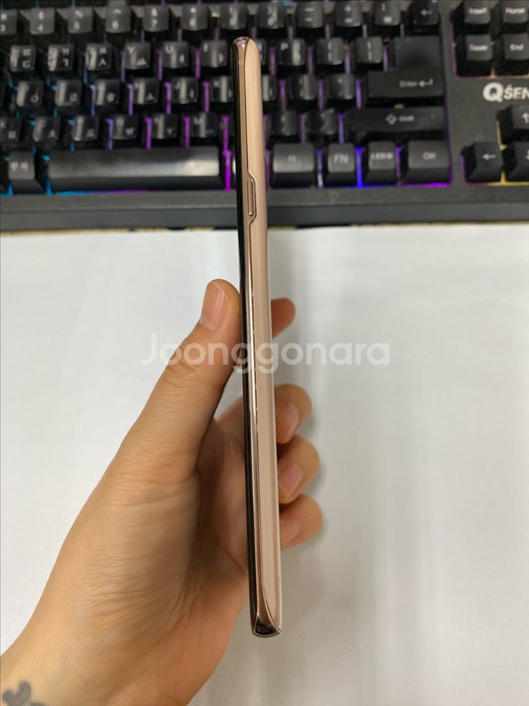 SK 갤럭시S10 5G 골드 외관SS급 256GB--6