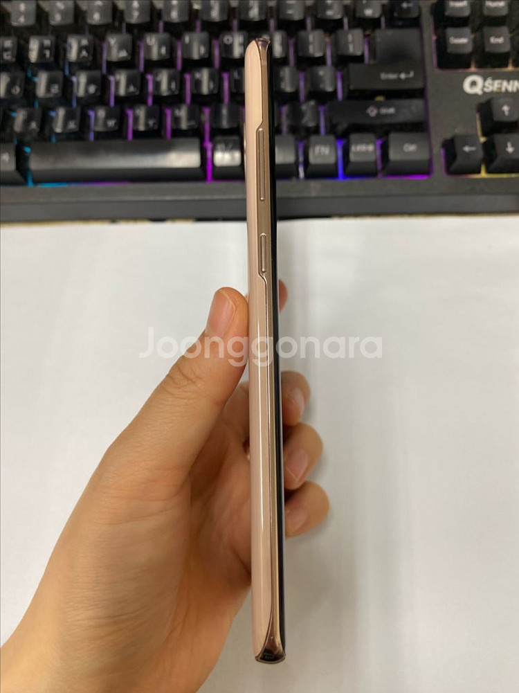SK 갤럭시S10 5G 골드 외관SS급 256GB--5