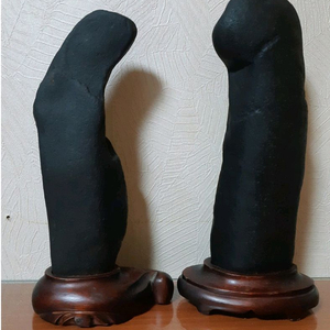 수석 기도하는 남녀