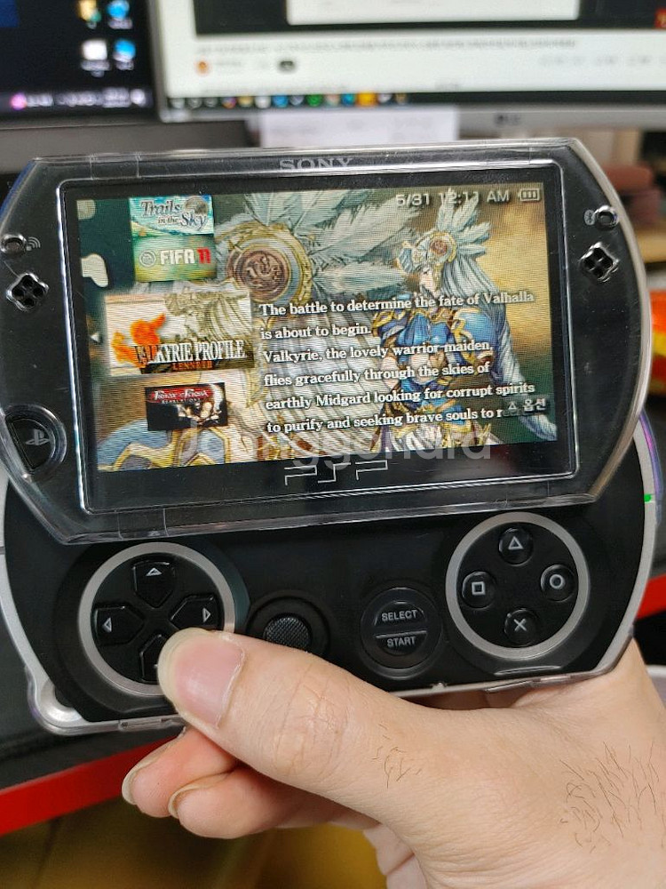 psp go--6