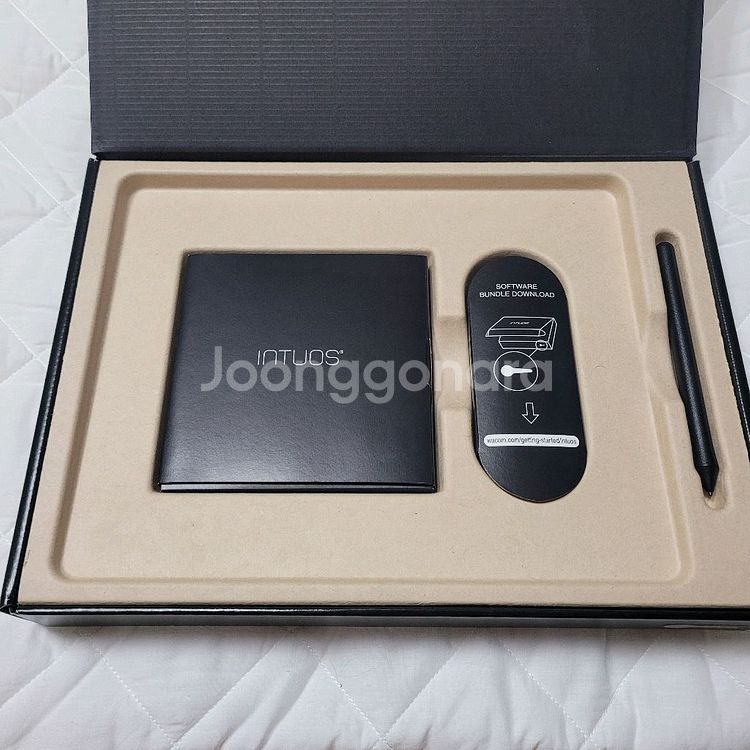 와콤 중형 타블렛 인튜어스 CTH-690 유선 판타블렛--3