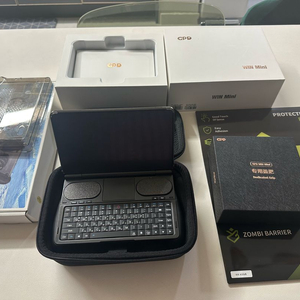 (UMPC) GPD WIN MINI 8840U 32G