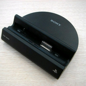 psp go 악세서리 삽니다