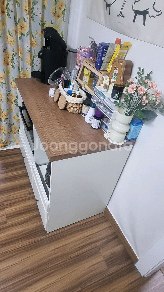 리센트 홈바 수납장 판매합니다.--1