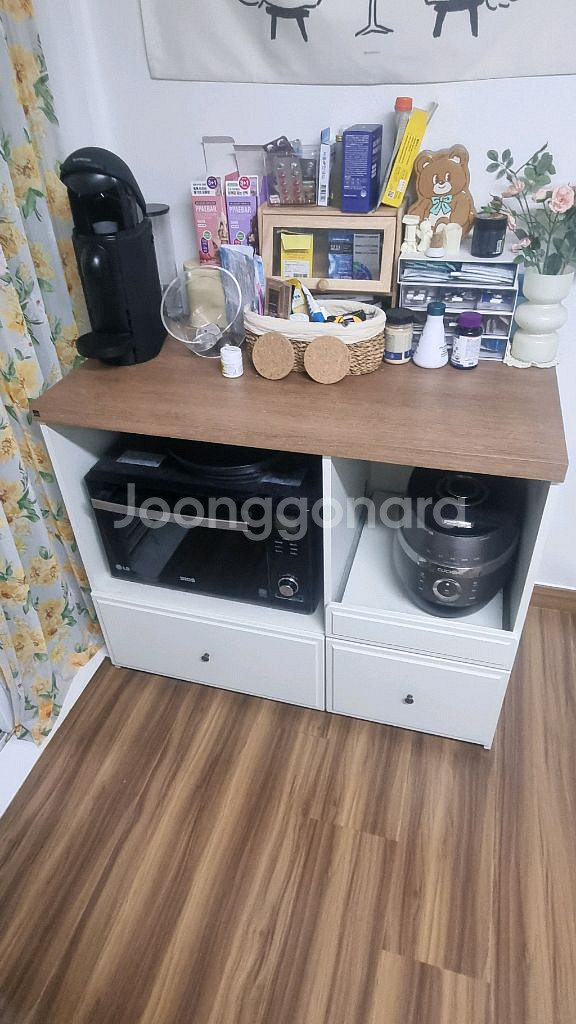 리센트 홈바 수납장 판매합니다.--0